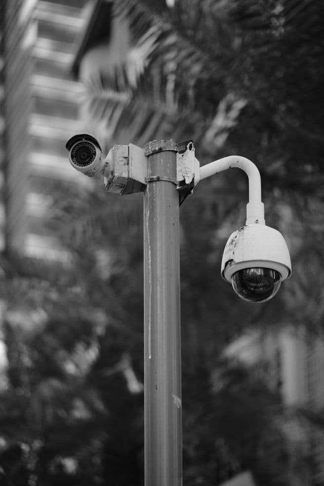 Expert Guide to Selecting Night Vision Security Cameras in Veneto
